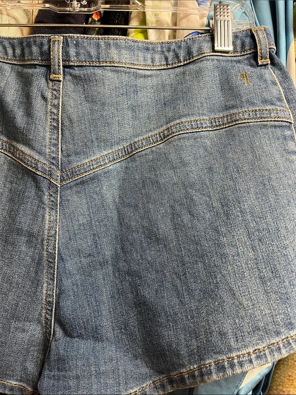 Anthropologie Pilcro High Rise Denim Shorts in Dark Blue - Women New 30 - Picture 5 of 5